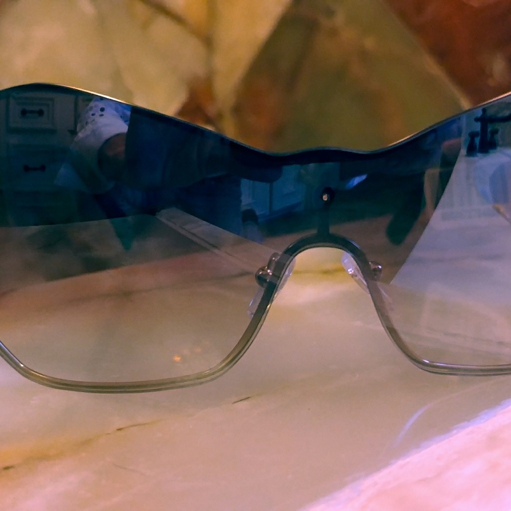 Versace fabulous sunglasses